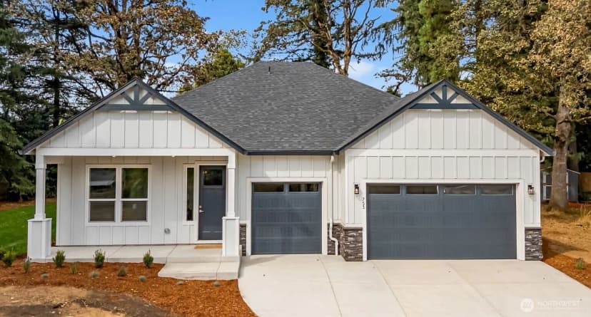 Property photo for 753 C Street, Washougal