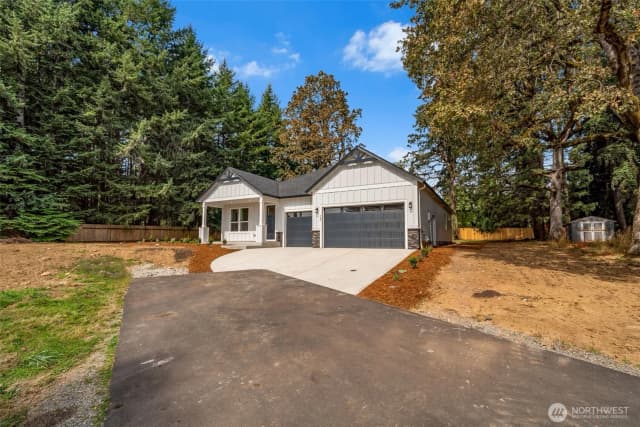 Property photo for 753 C Street, Washougal photo 2