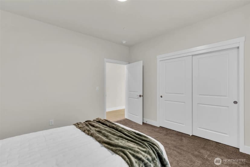Property photo for 753 C Street, Washougal photo 7