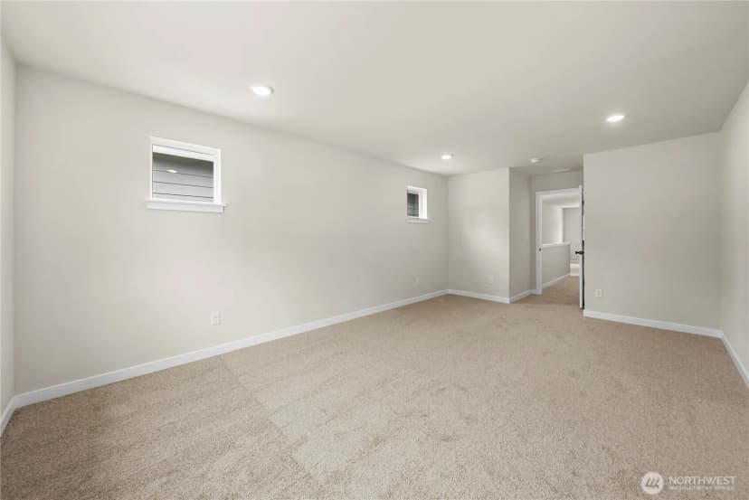 Property photo for 4120 77th Drive Ne, Marysville photo 17