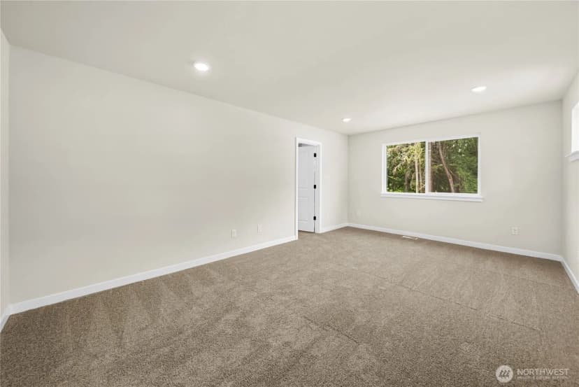Property photo for 4120 77th Drive Ne, Marysville photo 16