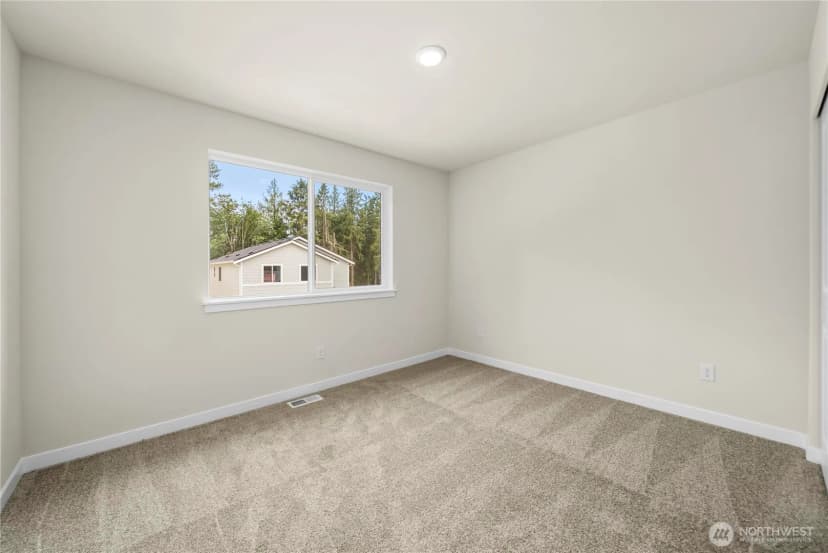 Property photo for 4120 77th Drive Ne, Marysville photo 21
