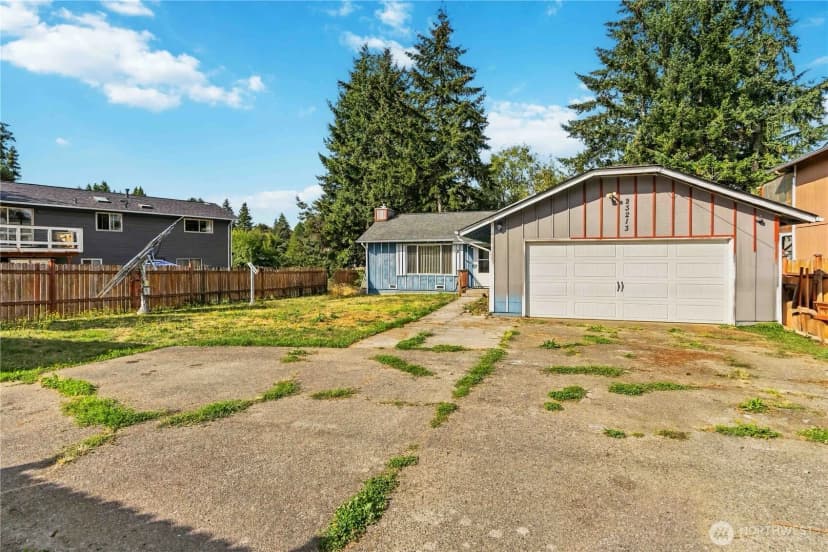 Property photo for 23213 116th Avenue Se, Kent photo 2