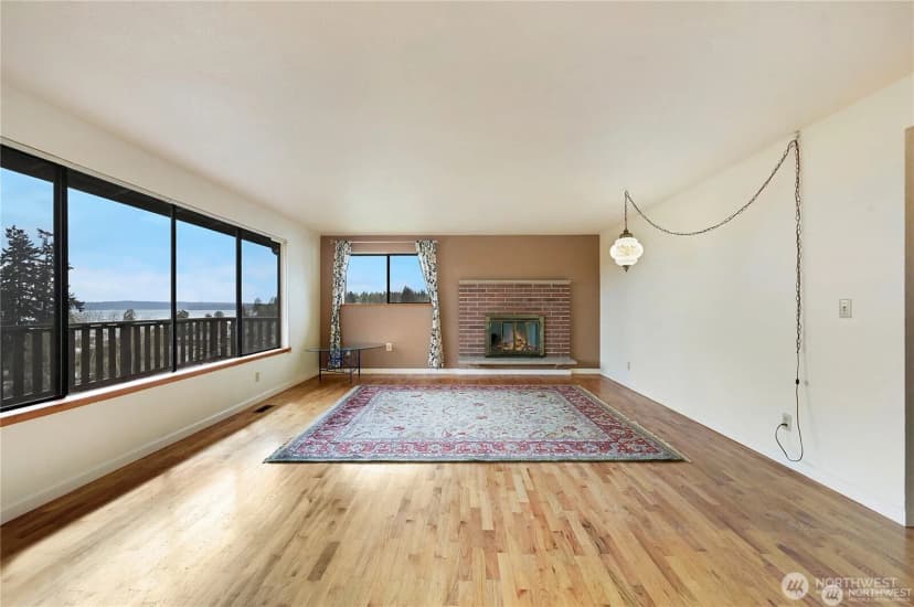 Property photo for 2601 2nd Avenue E, Port Orchard photo 11