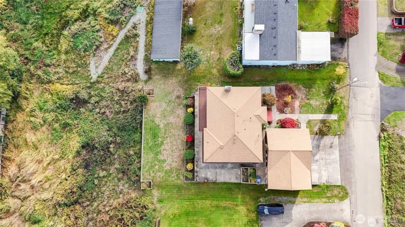 Property photo for 2601 2nd Avenue E, Port Orchard photo 6