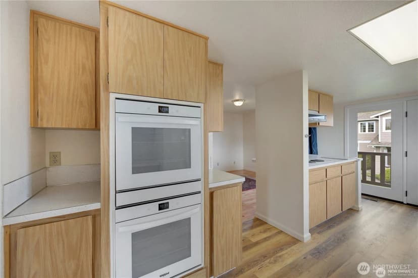 Property photo for 2601 2nd Avenue E, Port Orchard photo 17
