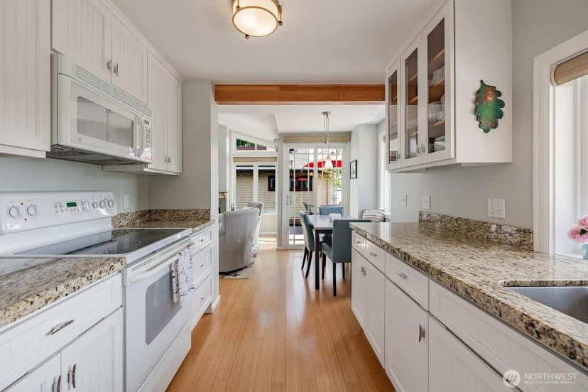 Property photo for 1210 E Shelby Street #g, Seattle photo 11