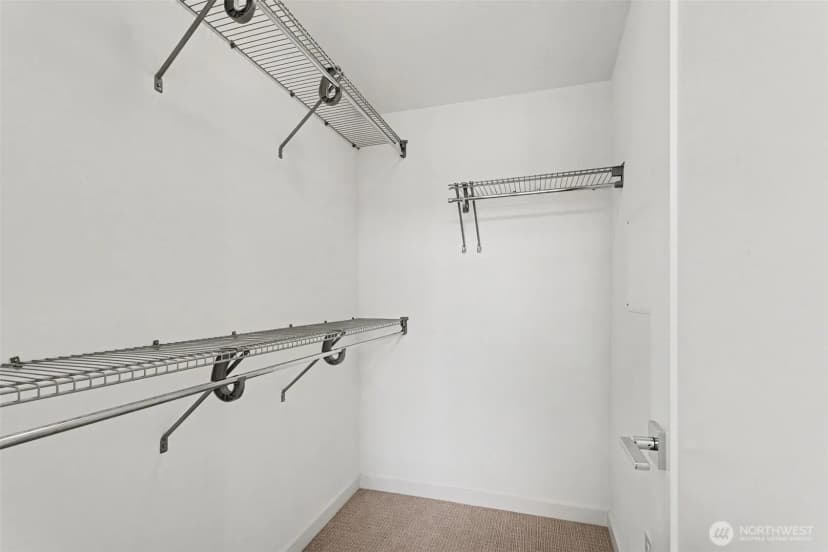 Property photo for 728 3rd Avenue N, Seattle photo 16