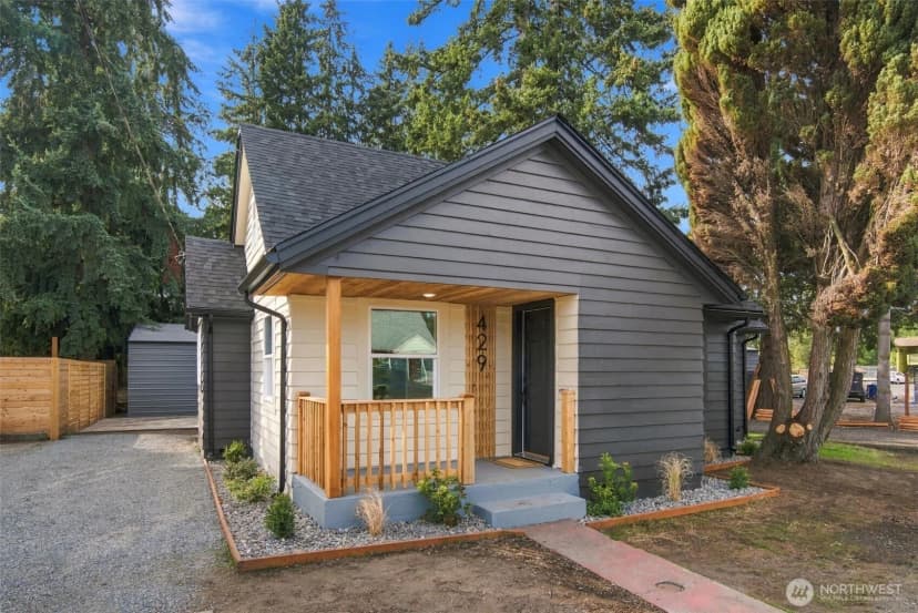 Property photo for 429 M Street Ne, Auburn photo 2