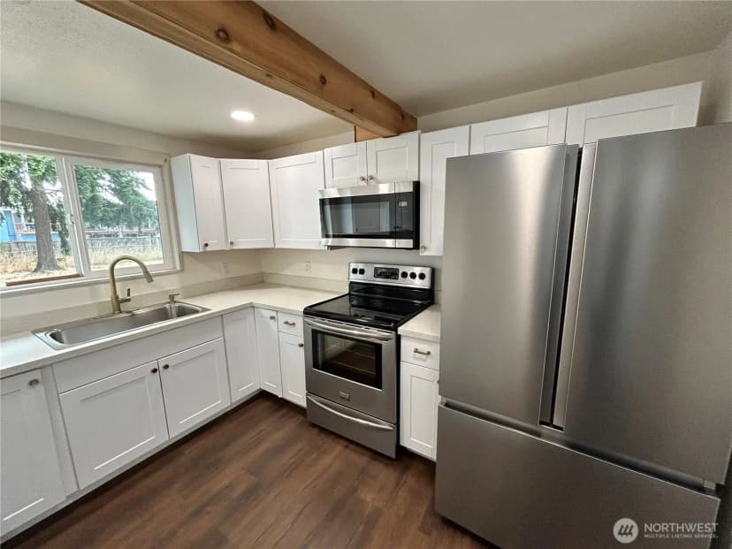 Property photo for 7029 S G Street, Tacoma photo 4