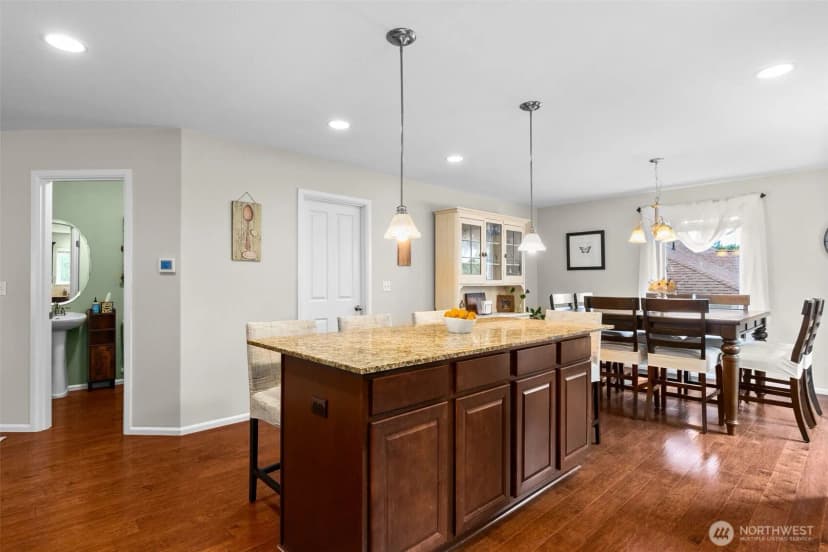 Property photo for 7839 Riverview Court Se, Olympia photo 6