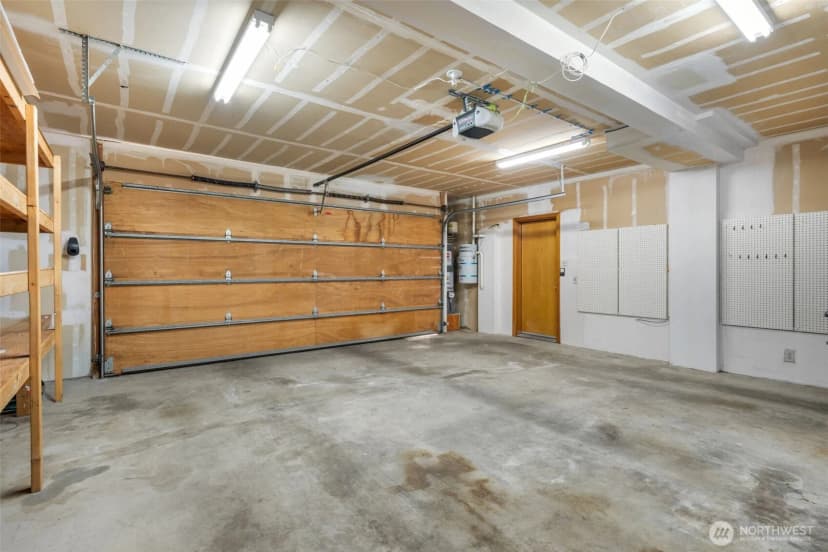 Property photo for 16328 35th Avenue Ne, Lake Forest Park photo 37