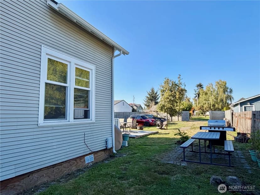 Property photo for 927 7th Avenue Sw, Puyallup photo 19