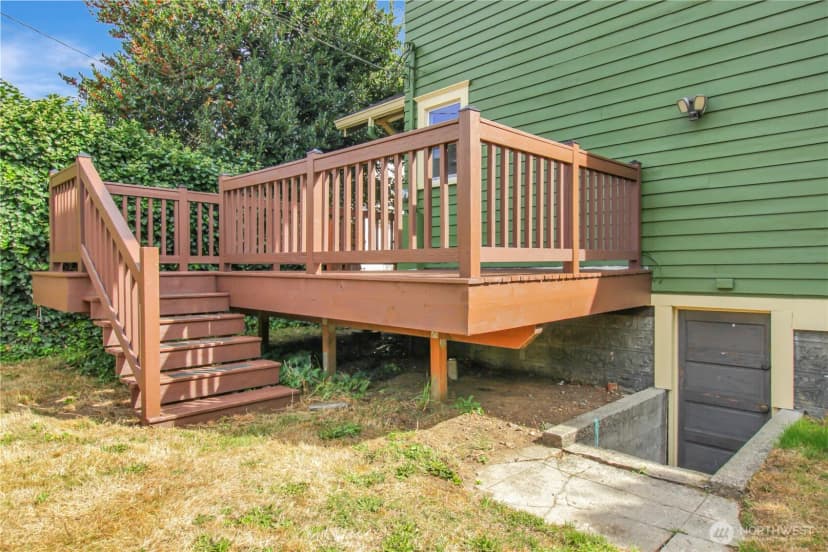 Property photo for 2318 Baker Avenue, Everett photo 36