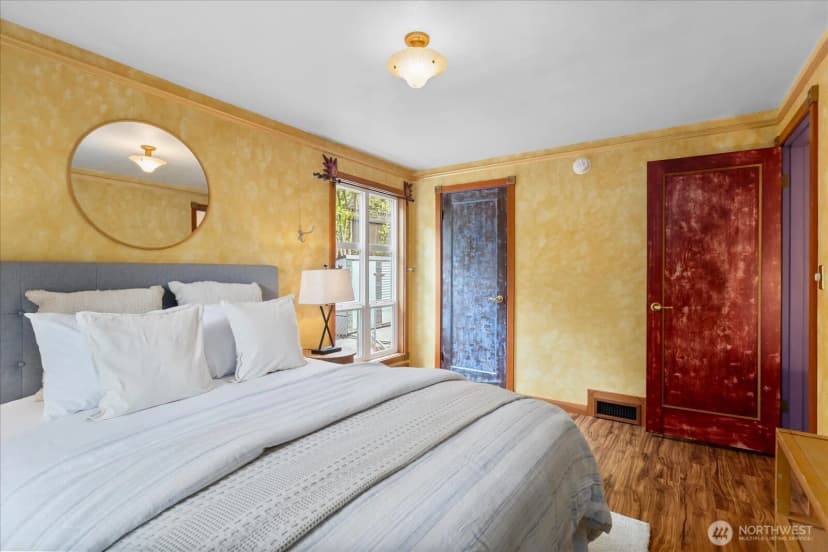 Property photo for 2804 Prosch Avenue W, Seattle photo 13