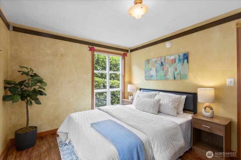 Property photo for 2804 Prosch Avenue W, Seattle photo 17