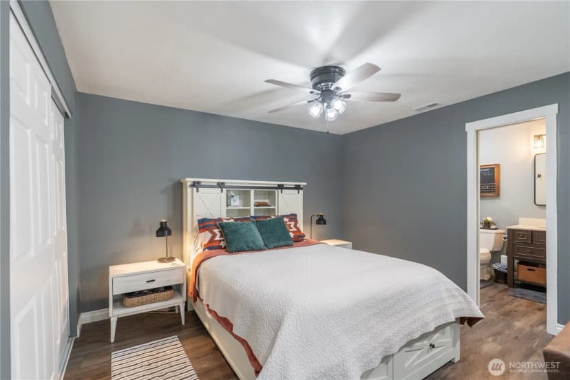 Property photo for 5512 331st Street S, Roy photo 24