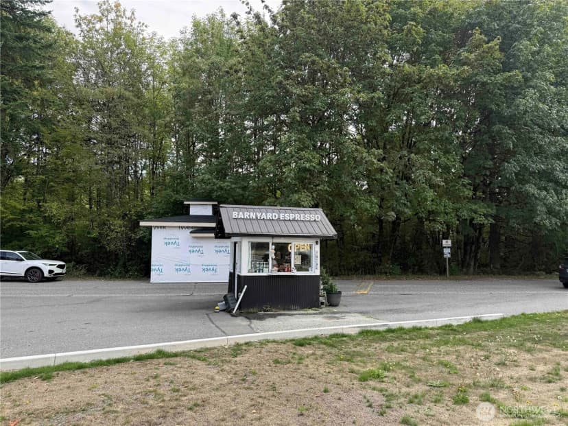Property photo for 19201 Ne Woodinville Duvall Road #cs, Woodinville photo 3