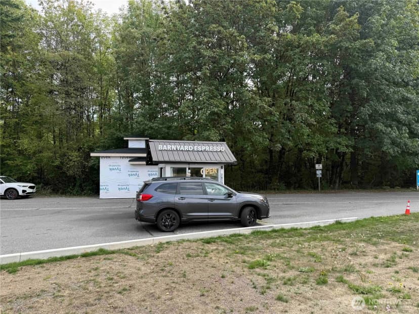 Property photo for 19201 Ne Woodinville Duvall Road #cs, Woodinville photo 4