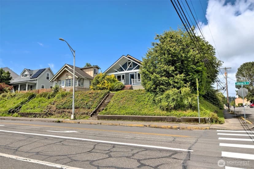 Property photo for 803 Jefferson Street Se, Olympia photo 29