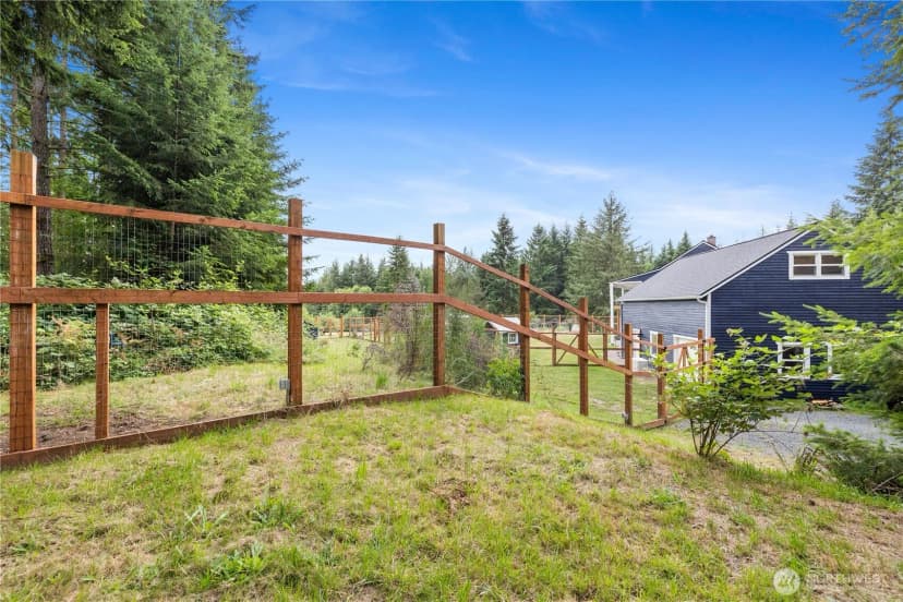 Property photo for 35509 Ne 91st Way, Carnation photo 39