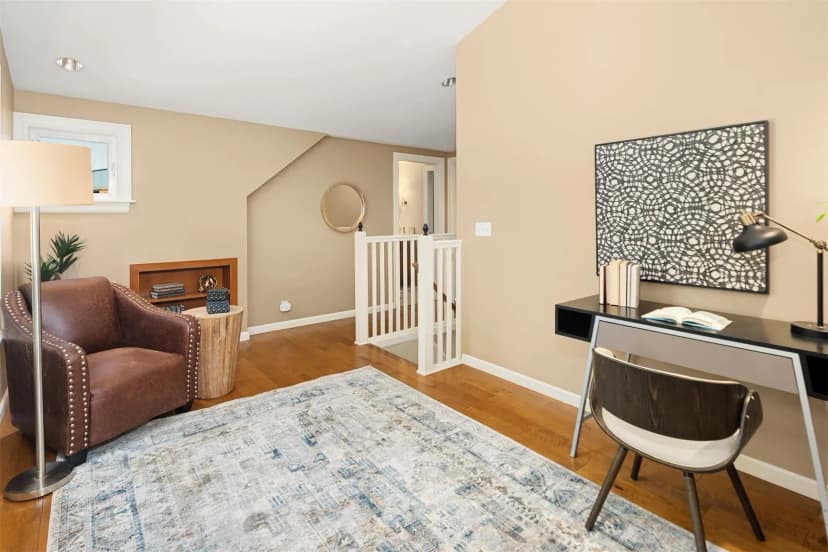 Property photo for 11754 Riviera Place Ne, Seattle photo 20