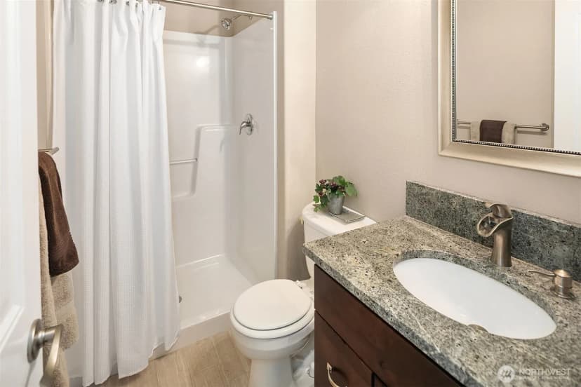 Property photo for 230 Cascade View Drive, Ronald photo 13