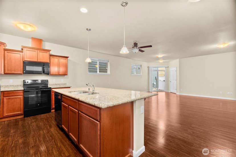 Property photo for 7614 Pike Avenue Ne, Olympia photo 8