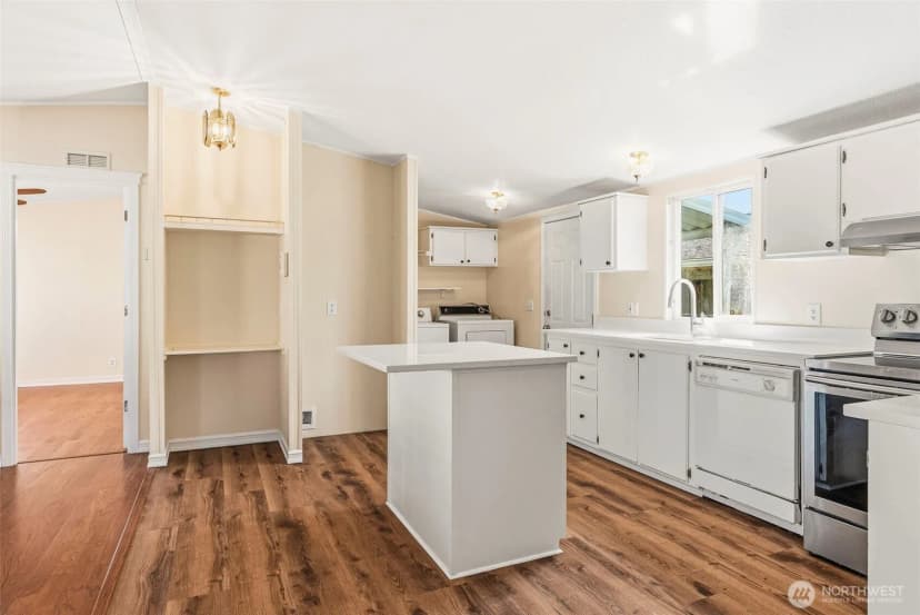 Property photo for 1006 S 12th Avenue, Kelso photo 12