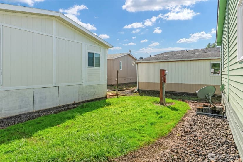 Property photo for 1006 S 12th Avenue, Kelso photo 26
