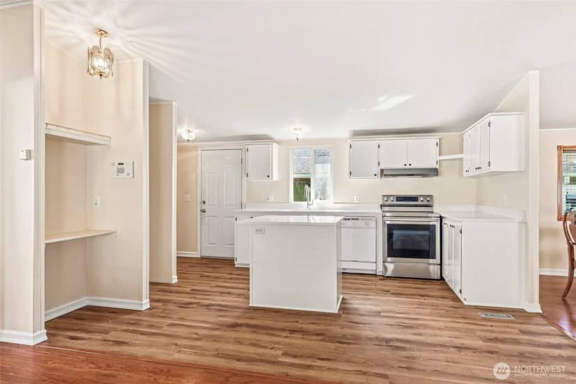 Property photo for 1006 S 12th Avenue, Kelso photo 11