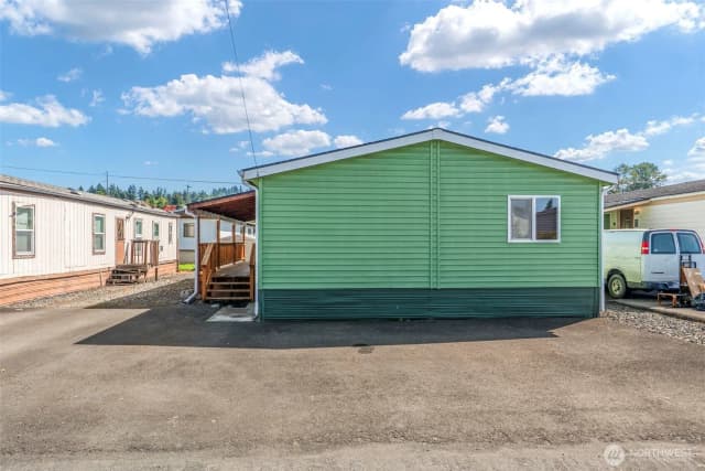 Property photo for 1006 S 12th Avenue, Kelso photo 3