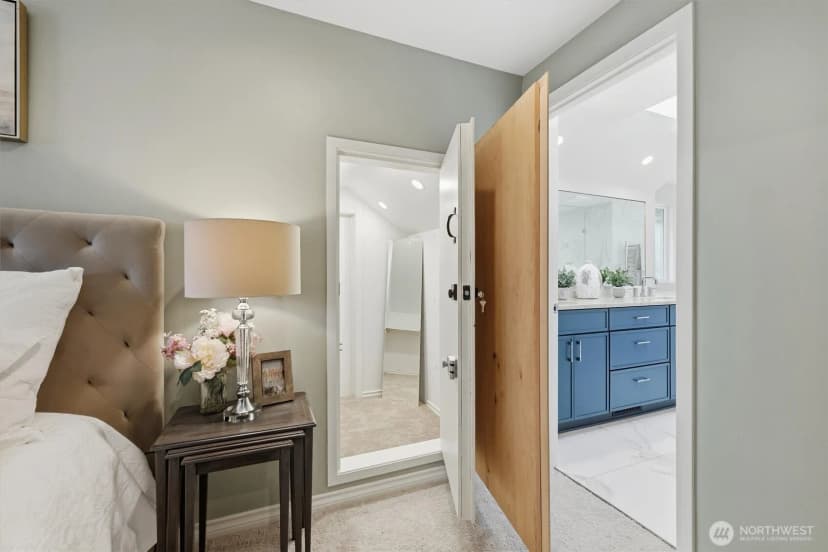 Property photo for 21108 Ne 42nd Street, Sammamish photo 14