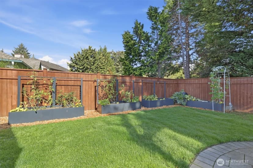 Property photo for 21108 Ne 42nd Street, Sammamish photo 32