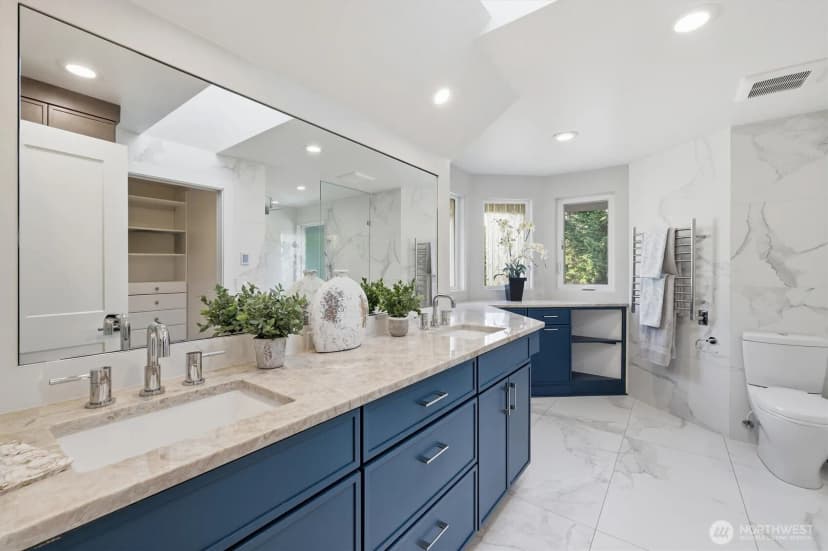 Property photo for 21108 Ne 42nd Street, Sammamish photo 15