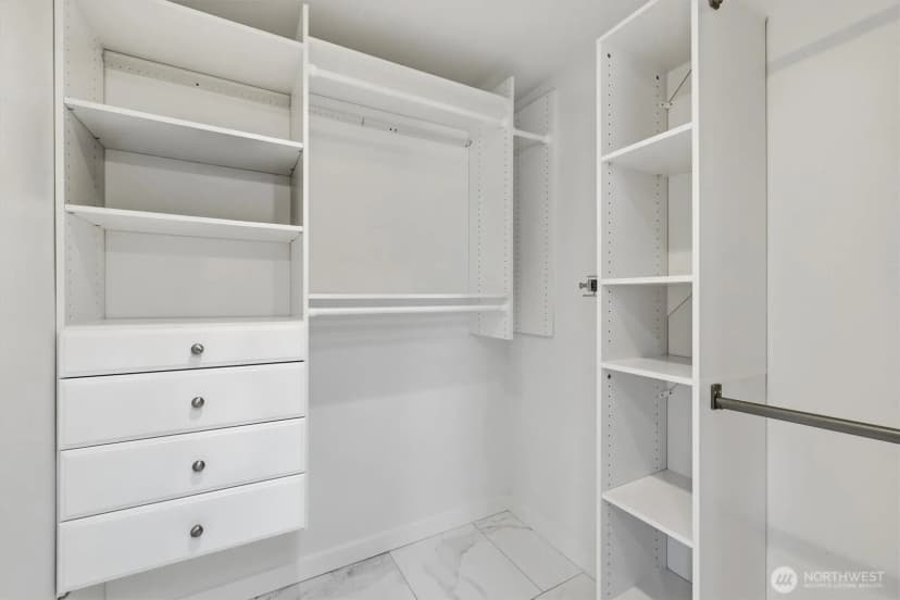 Property photo for 21108 Ne 42nd Street, Sammamish photo 17