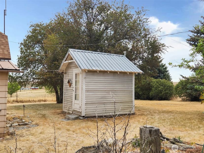 Property photo for 103 W Oak Street, Almira photo 12