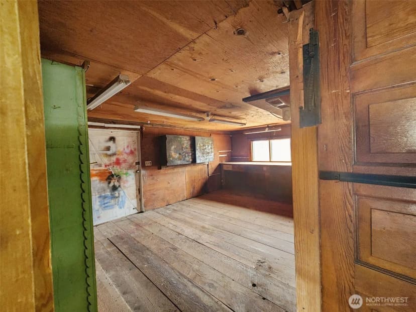 Property photo for 103 W Oak Street, Almira photo 11