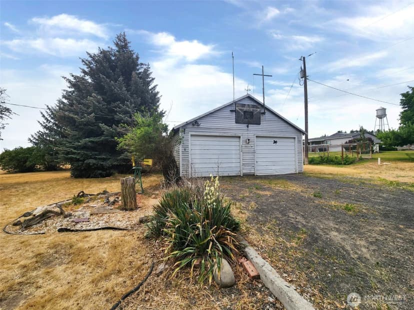 Property photo for 103 W Oak Street, Almira photo 9