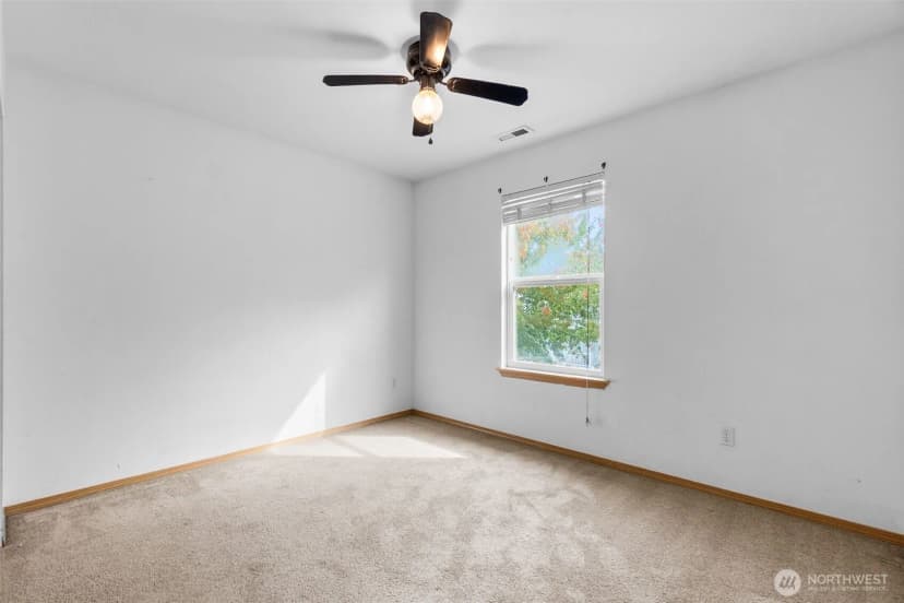 Property photo for 4836 42nd Lane Se, Lacey photo 26