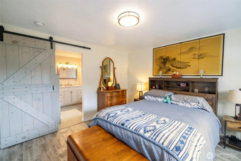 Property photo for 33018 G Place, Ocean Park photo 14