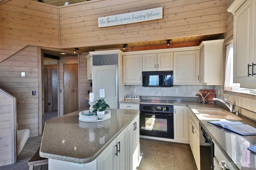 Property photo for 795 Fort Ebey Road, Coupeville photo 17