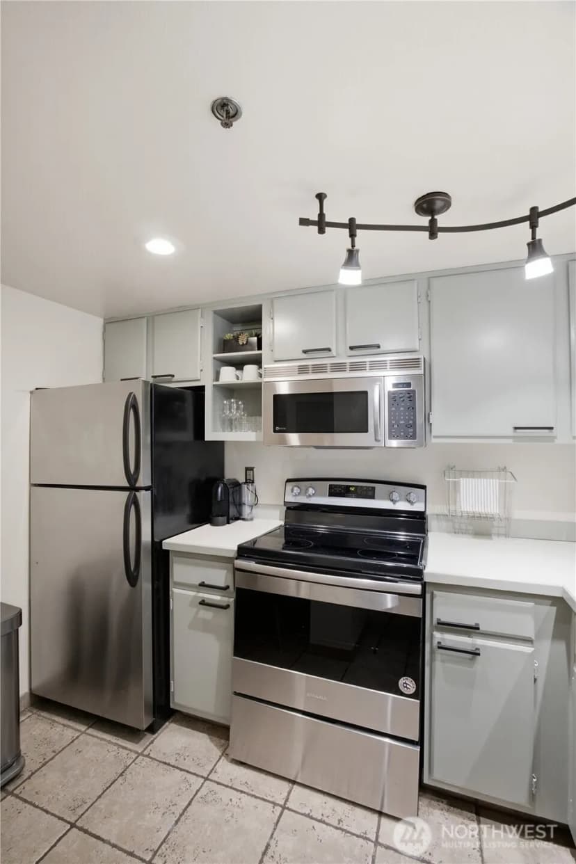 Property photo for 505 E Denny Way #a305, Seattle photo 6