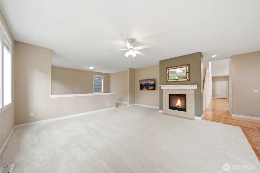 Property photo for 24750 Ne 3rd Place, Sammamish photo 13