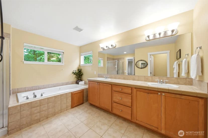 Property photo for 24750 Ne 3rd Place, Sammamish photo 22