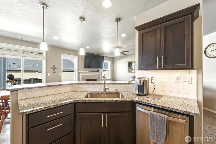 Property photo for 1172 Sw Julia Street, College Place photo 14