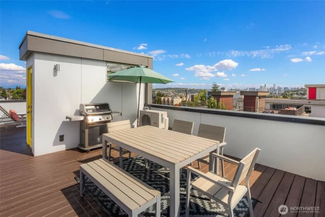 Property photo for 4112 Linden Avenue N #a, Seattle