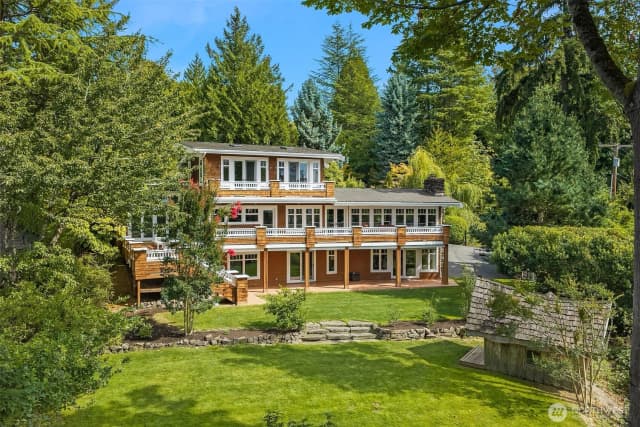 Property photo for 8105 Se 44th Street, Mercer Island