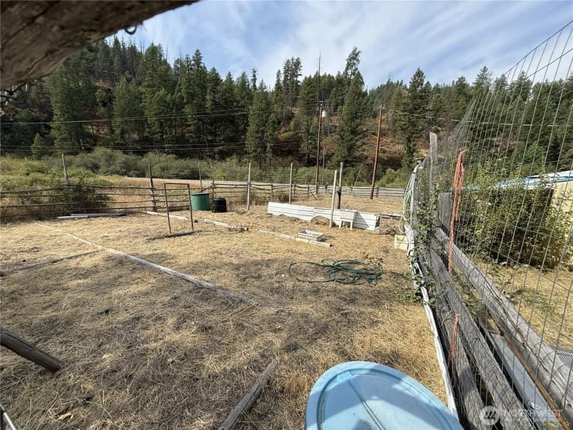 Property photo for 15316 Highway 21 S, Republic photo 22