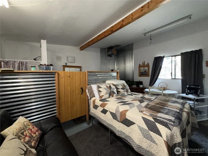 Property photo for 15316 Highway 21 S, Republic photo 16